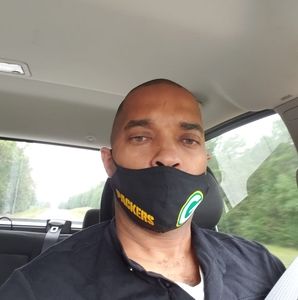 Meet your Posher, Jerome